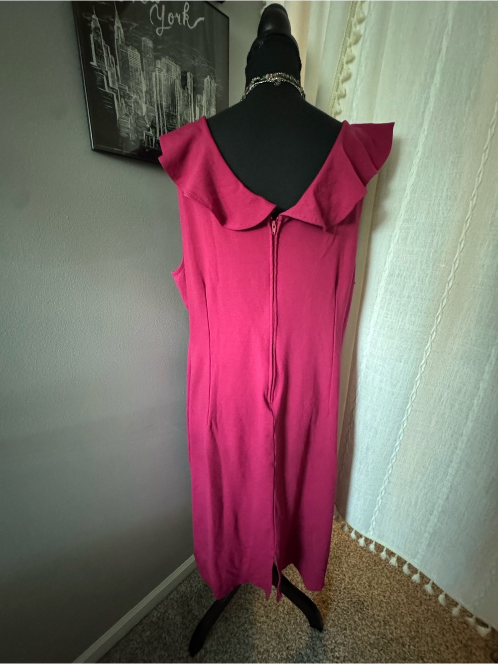 Magenta Ruffle V-Neck Midi BodyCon Dress - Picture 6 of 10